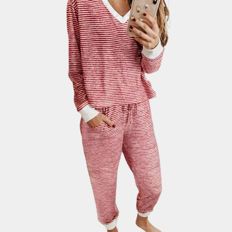 Aluna - Trendiges Pyjama-Set für Frauen