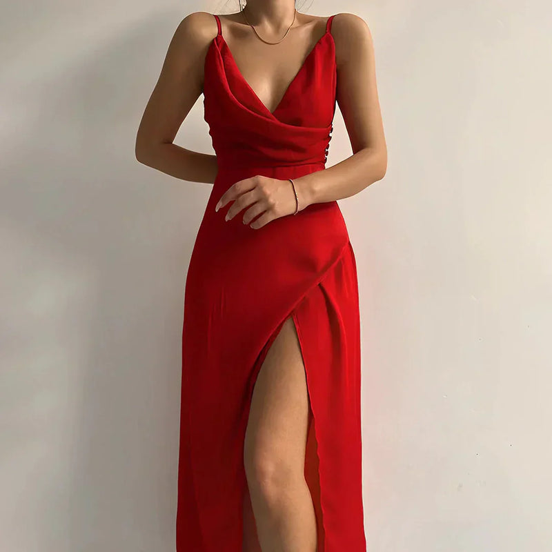 Brunhilde - Sexy Damenkleid mit Schlitz