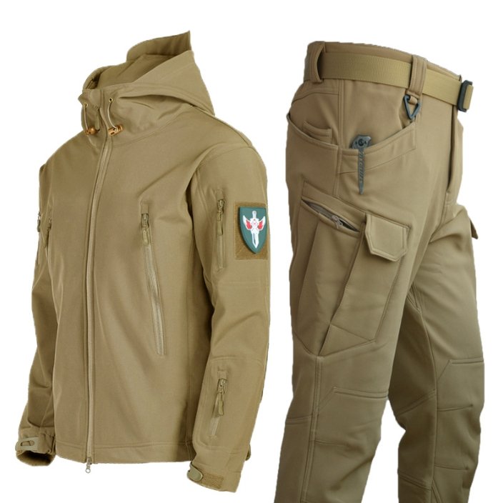 Wasserdichtes und strapazierfähiges Outdoor-Jacke-Bundle