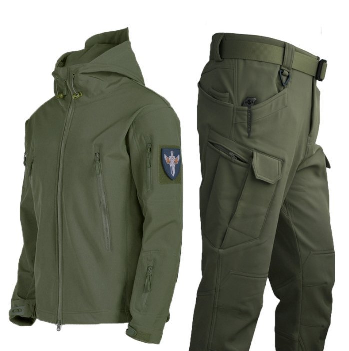 Wasserdichtes und strapazierfähiges Outdoor-Jacke-Bundle