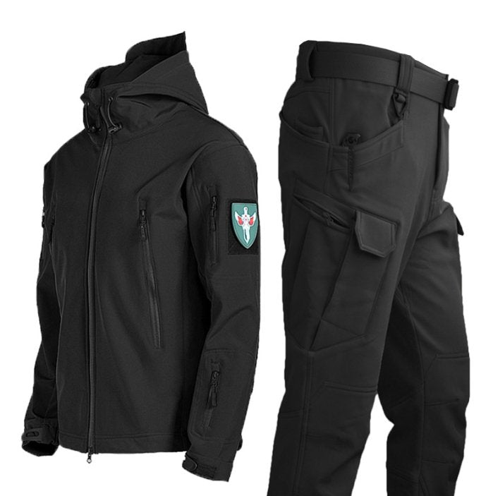 Wasserdichtes und strapazierfähiges Outdoor-Jacke-Bundle